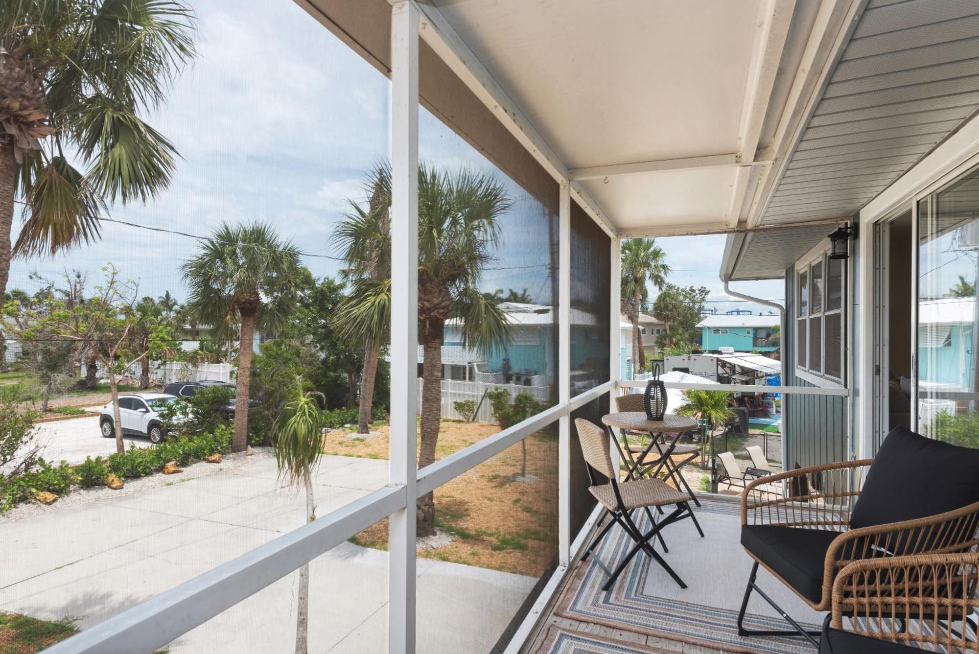 Beach Bungalow 1 By Sun Palace Vacations Fort Myers Beach Eksteriør bilde